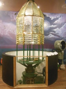 Second order Fresnal lens