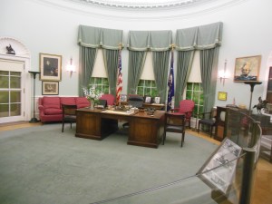 Oval Office replica at Truman Library