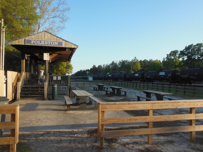 Folkston CSX train