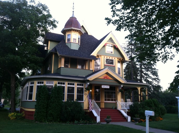 Waller House B & B in Little Falls MN