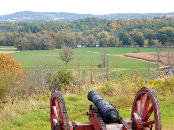 Cannon overlooking the road and Hudson River 