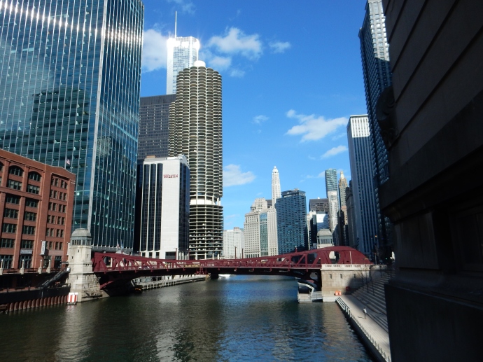 Chicago River on our walk to the hotel
